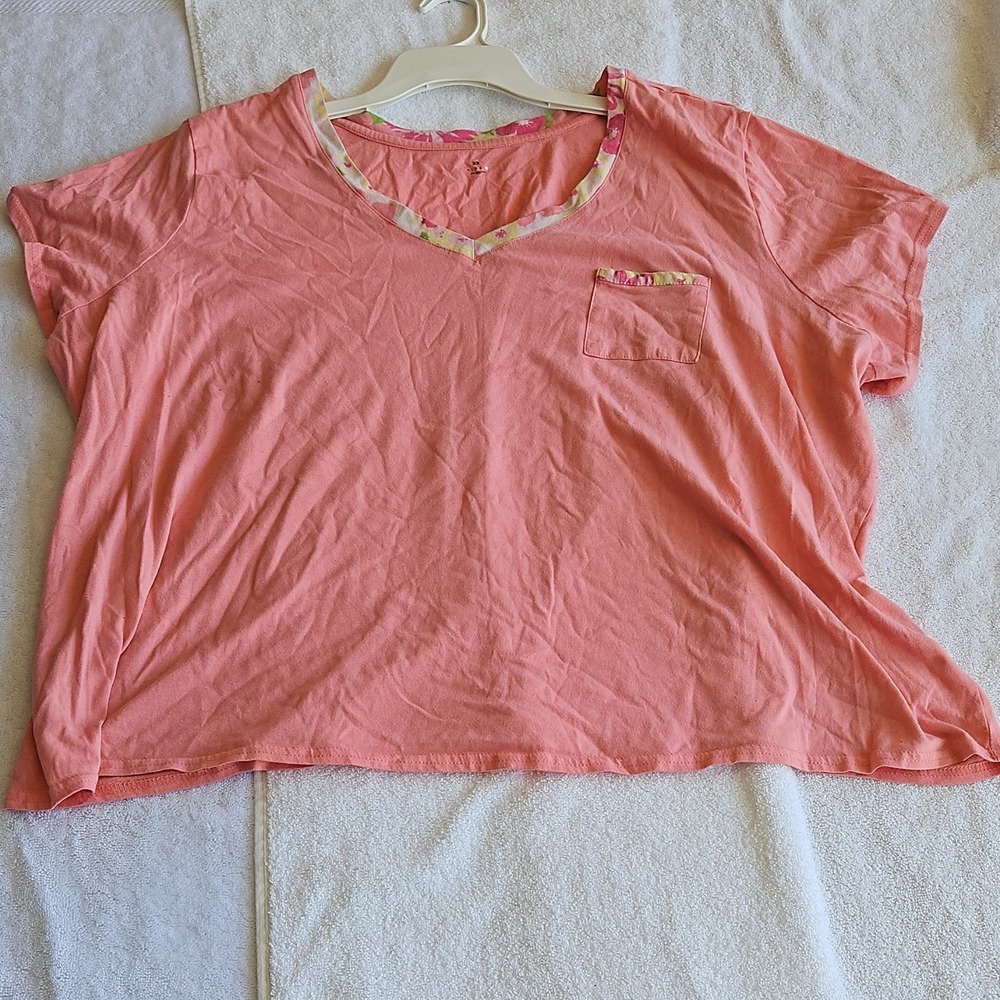 PINK K Pink Knit V-Neck‎ Short Sleeve Plus Blouse with Pocket Contrast Trim 3X